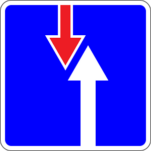 Priority over oncoming vehicles sign in Moldova