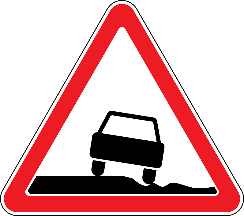 Soft verges sign in Moldova