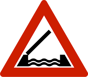 Opening or swing bridge sign in Norway