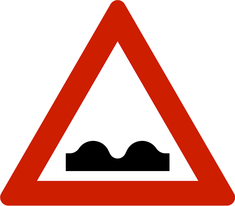 Uneven road ahead sign in Norway