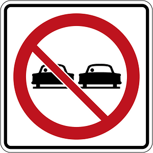 No overtaking sign in Ontario