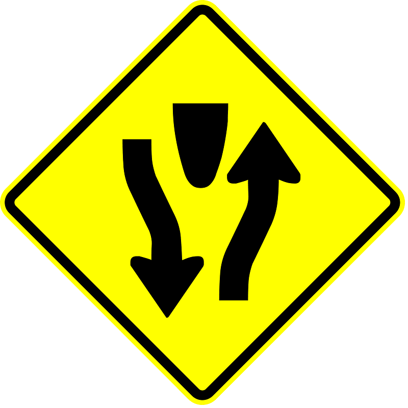Divided highway ahead sign in Panama