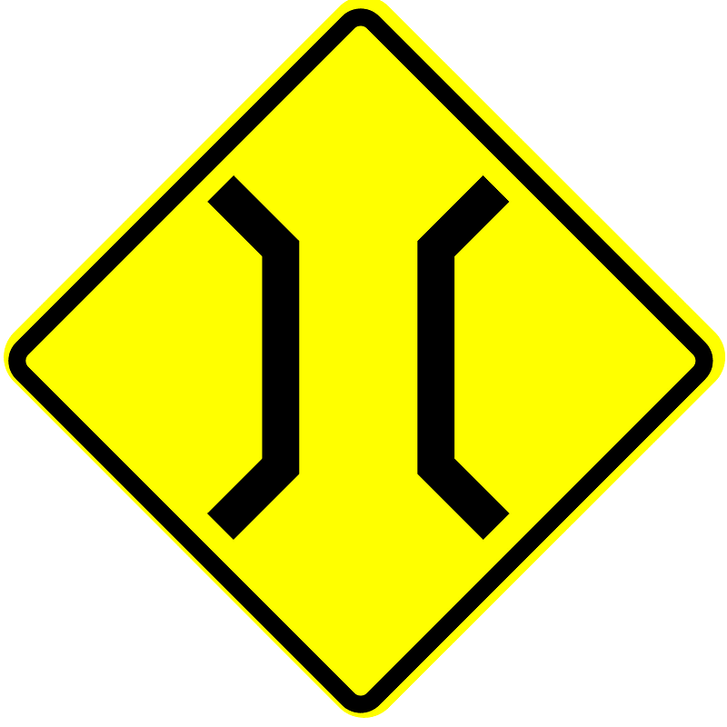 Narrow bridge ahead sign in Panama