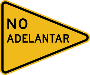 No overtaking sign in Peru