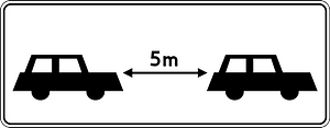 Minimum safe following distance between vehicles sign in Poland