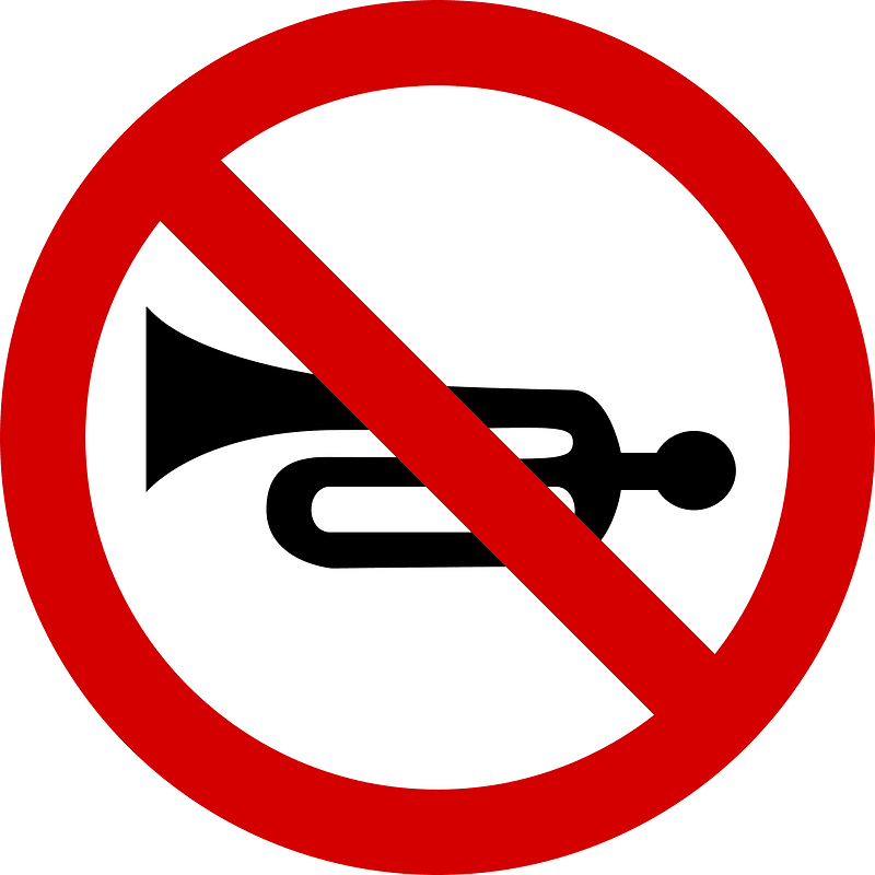 No horns or excessive motor noise sign in Poland