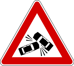 Accident area / accident ahead sign in Slovenia