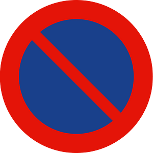 No parking or waiting sign in Spain