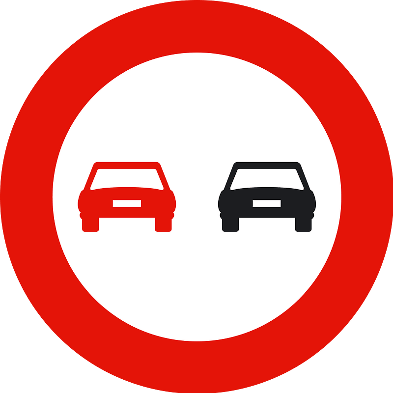 No overtaking sign in Spain