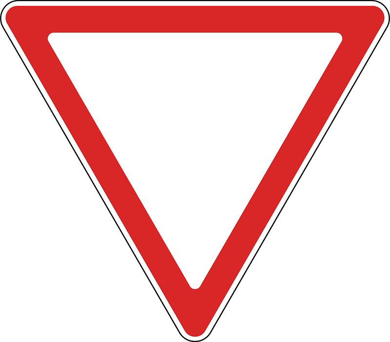 Give Way / Yield sign in Ukraine