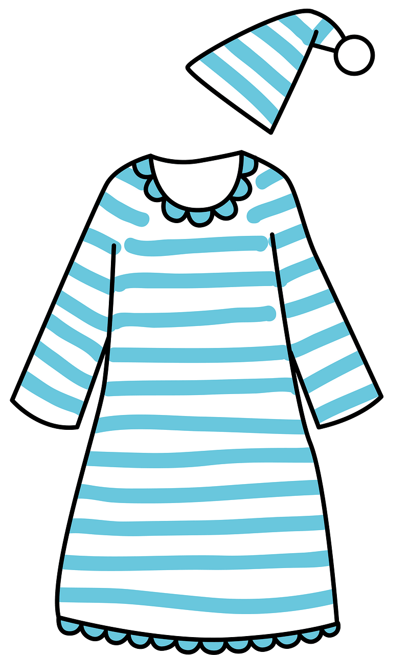 Nightgown and hat