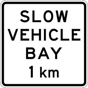 New Zealand road sign A42-4 (1 km) (obsolete)