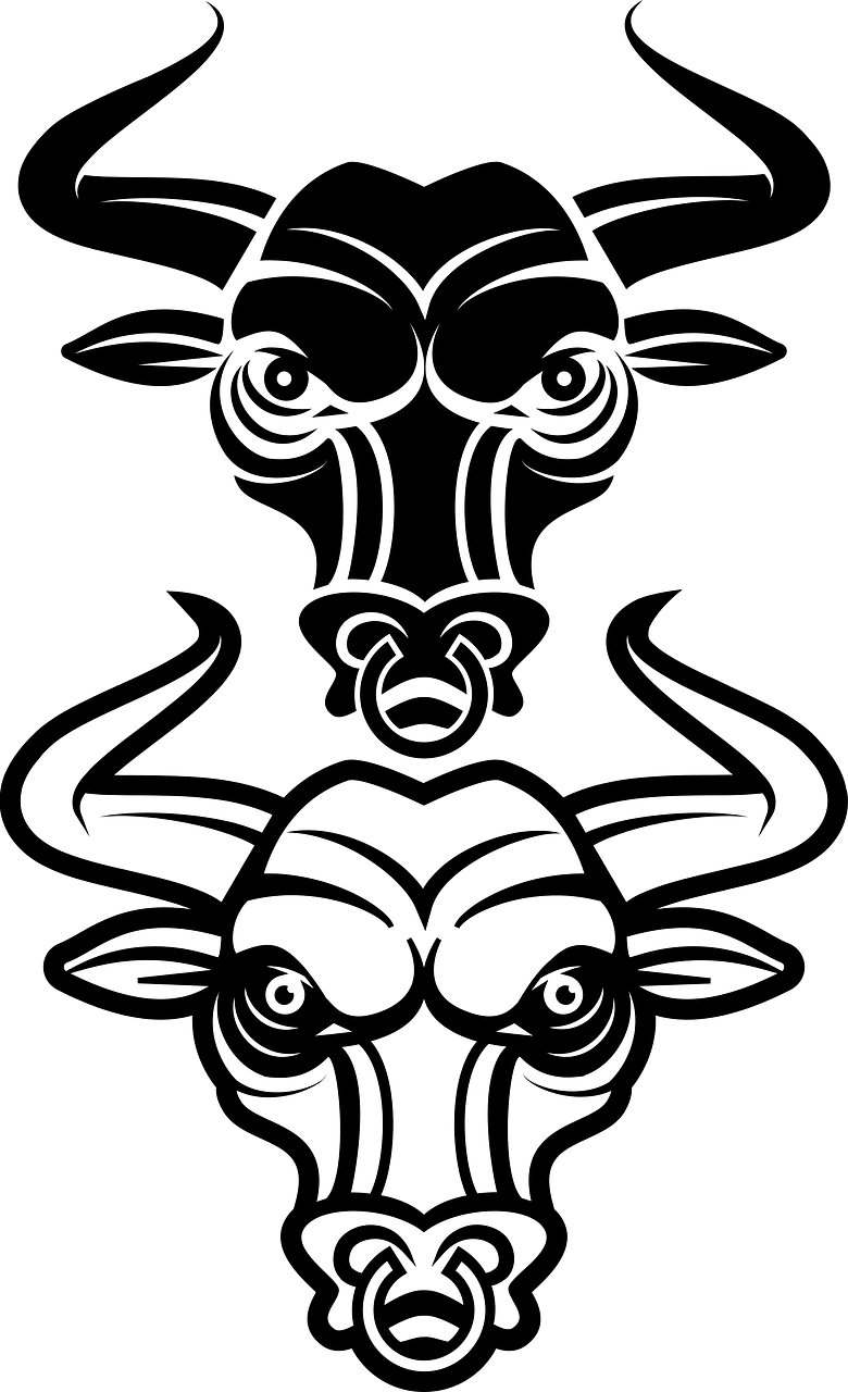 Bull&#39;s head silhouette clip art