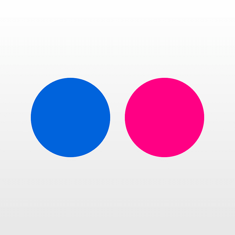 Flickr large white chiclet logo - no rounded corners, no border