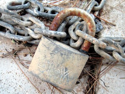 Chain iron metal photo