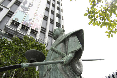 2 Statue of Kuroda Bushi photo
