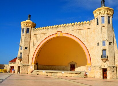 Ancient arch architectural style photo