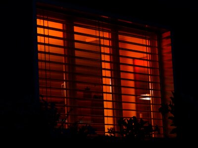 Window dusk venetian blinds