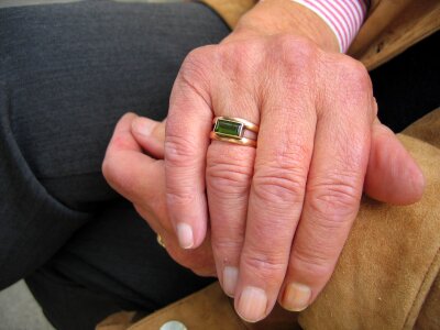 Ring woman old