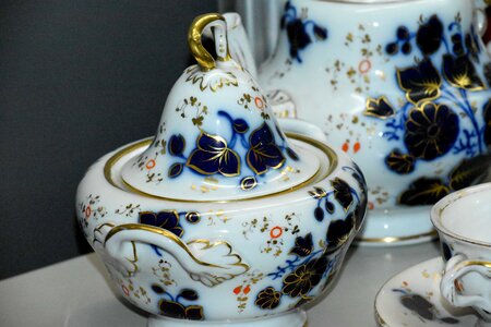Teapot tableware pottery photo