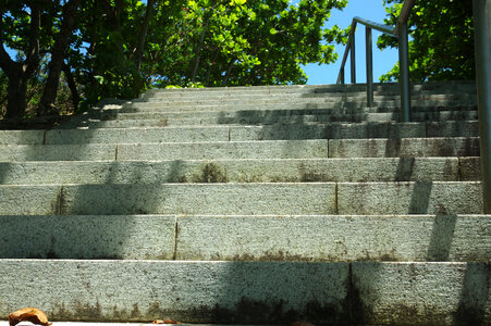 2 Stone steps