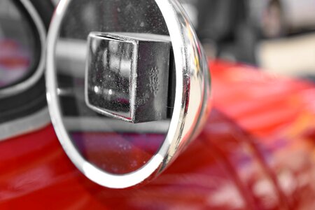 Chrome mirror reflection