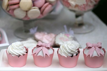 Cupcake cream meringue photo