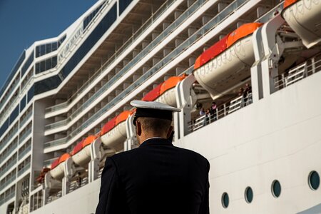 Cruise cruise ship port