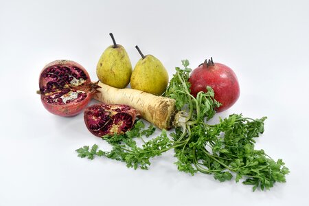 Eating garnish organic