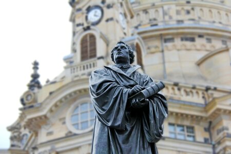 Martin Luther statue at the Dresden Frauenkirche, Church photo