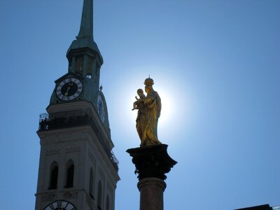 Peter's church marian column sky photo
