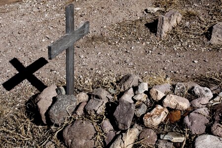 Cross desert arizona