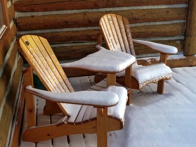 Log home wood winter