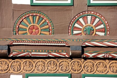 Truss decor carving