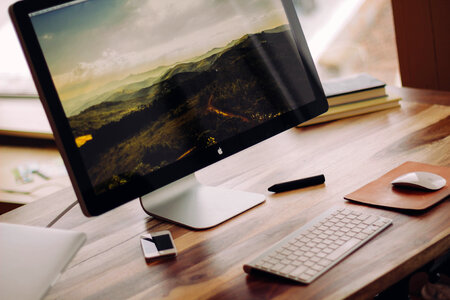 Minimal Workstation iMac photo