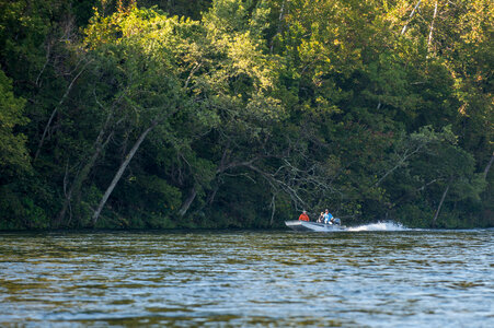 Group boating on White River