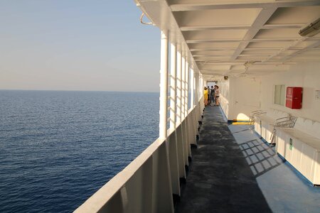 Deck cruise ship fence photo