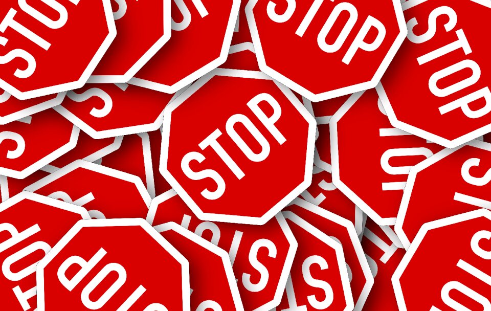 Containing road sign Free illustrations