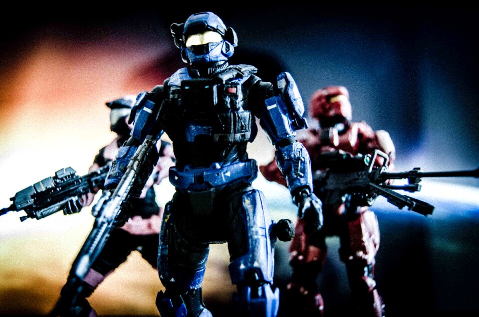 Action figure halo Free illustrations