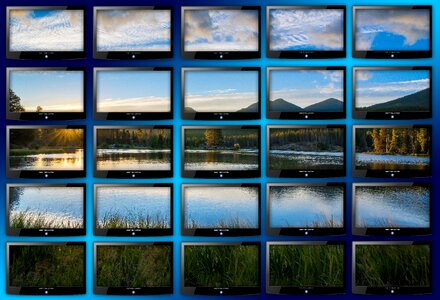 Video wall wall display