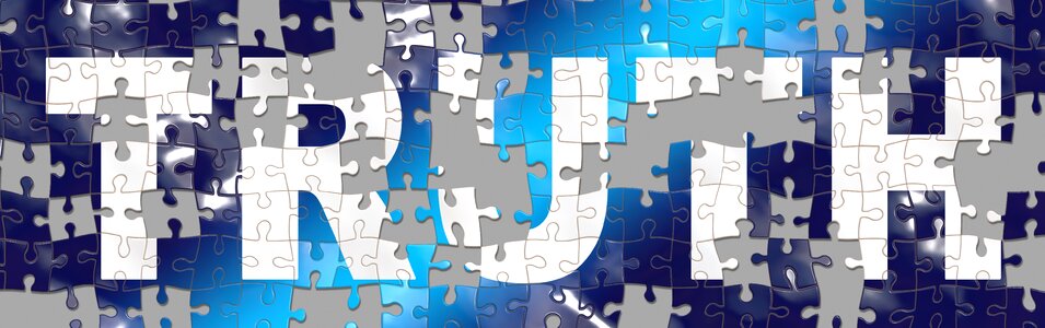 Match piecing together play