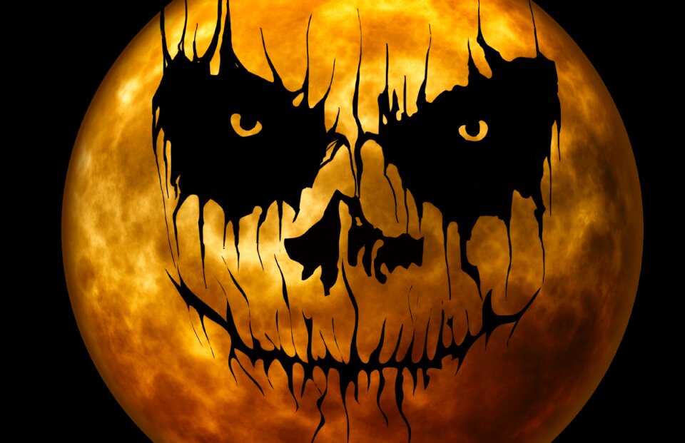 Atmosphere creepy face