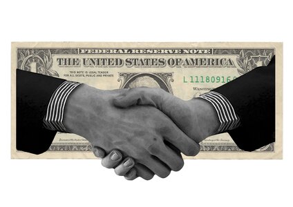 Panama papers money