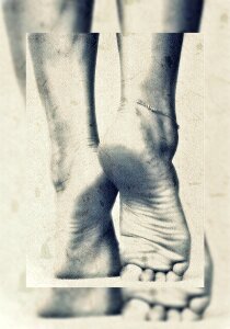 Ten legs stand