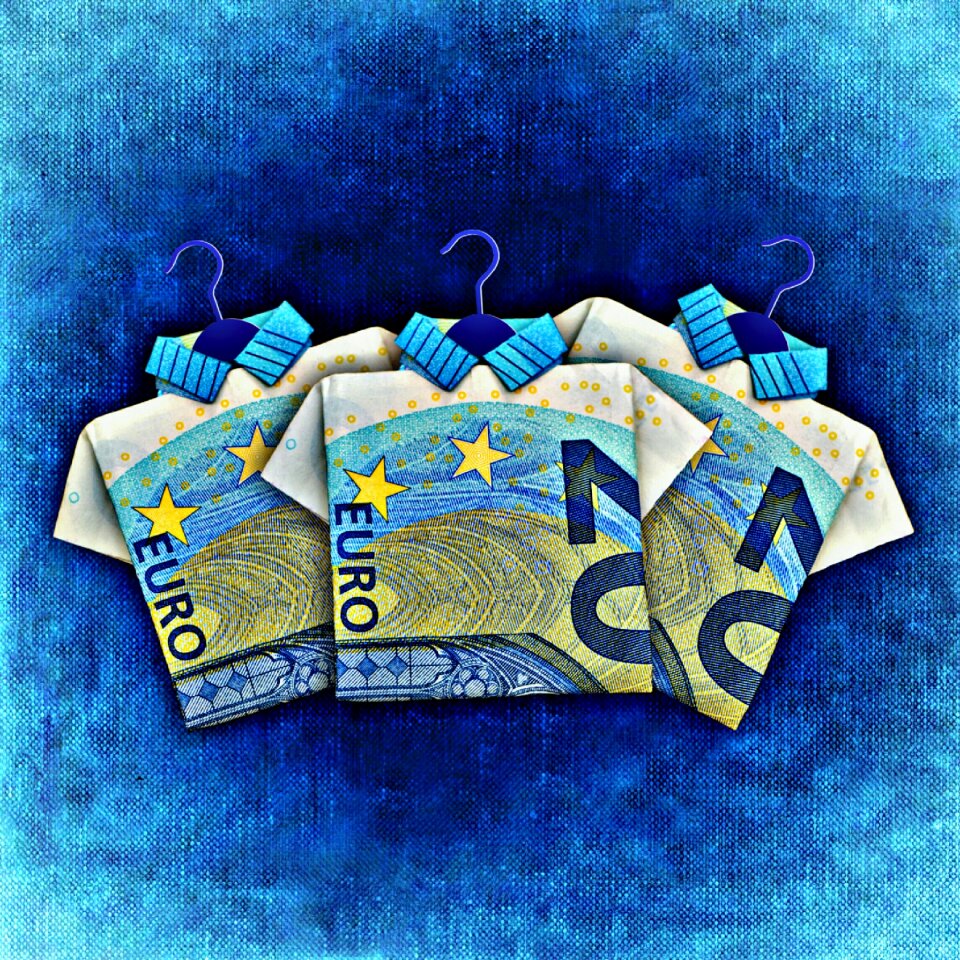 Euro cash and cash equivalents reserve