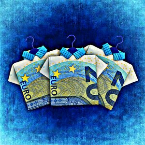 Euro cash and cash equivalents reserve