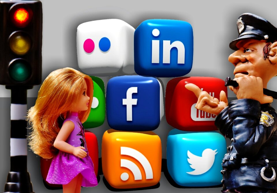 Police children social networking
