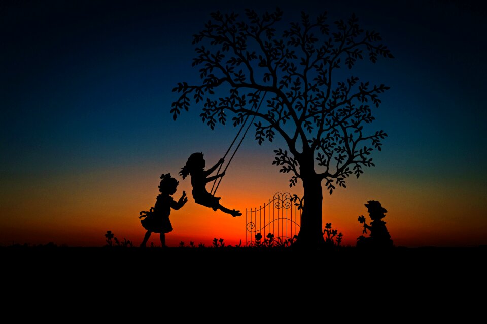 Swing leisure dusk