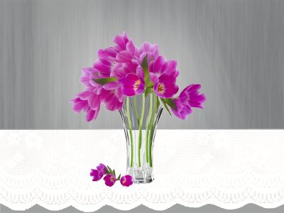Vase embroidery purple