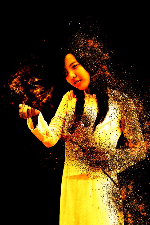 Person smiling dynamic